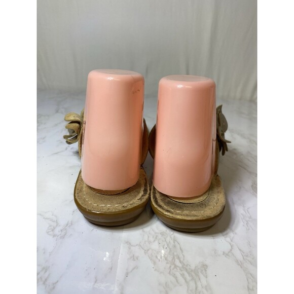 B.O.C. Born Women's Thong Sandals 7 Metallic Gold Flower Flip Flop Slide Flat - Picture 3 of 7